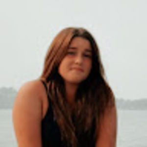 Meet your Posher, Isabel